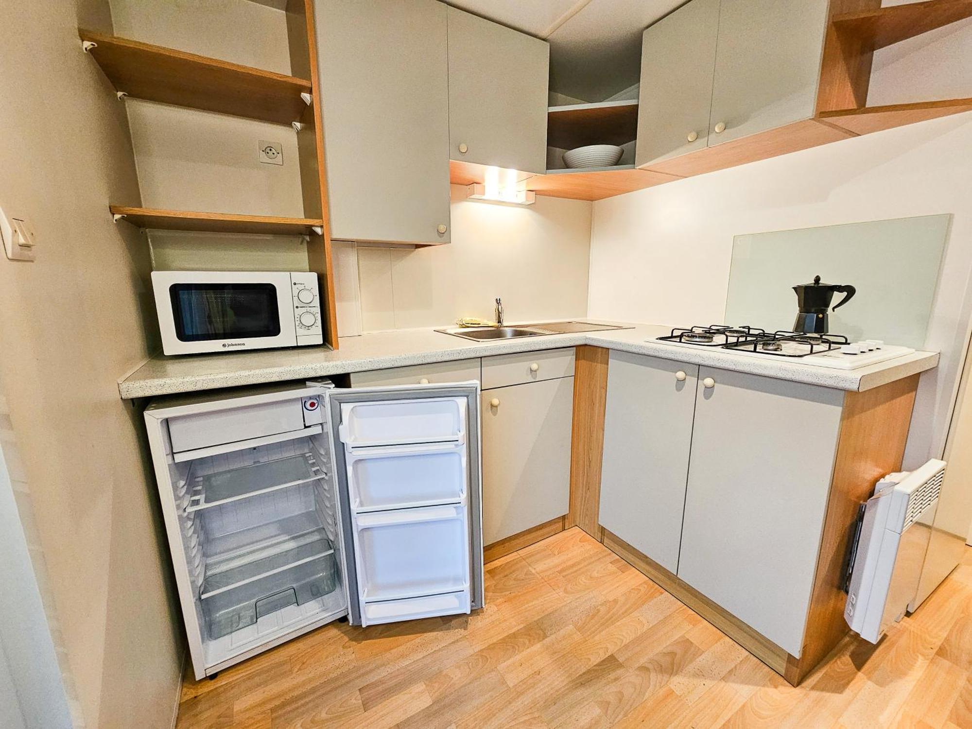 Bungalows Y Cabanas Solopuent Natur Кастиейо де Хака Екстериор снимка