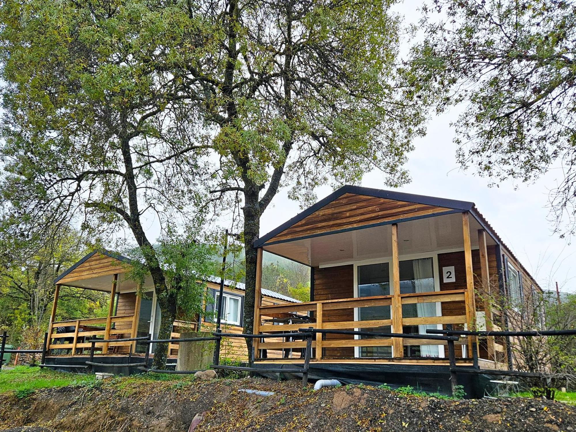 Bungalows Y Cabanas Solopuent Natur Кастиейо де Хака Екстериор снимка