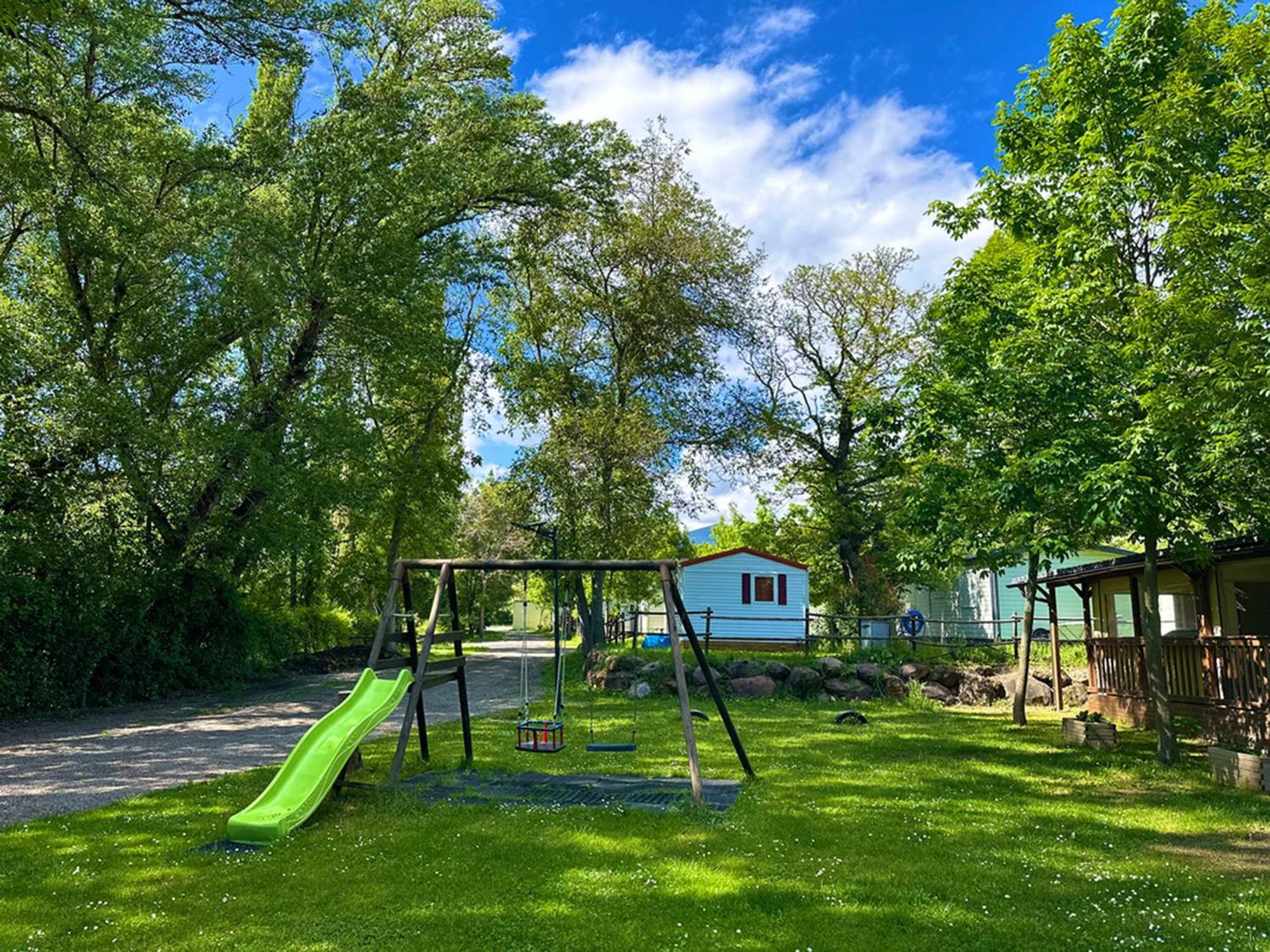 Bungalows Y Cabanas Solopuent Natur Кастиейо де Хака Екстериор снимка