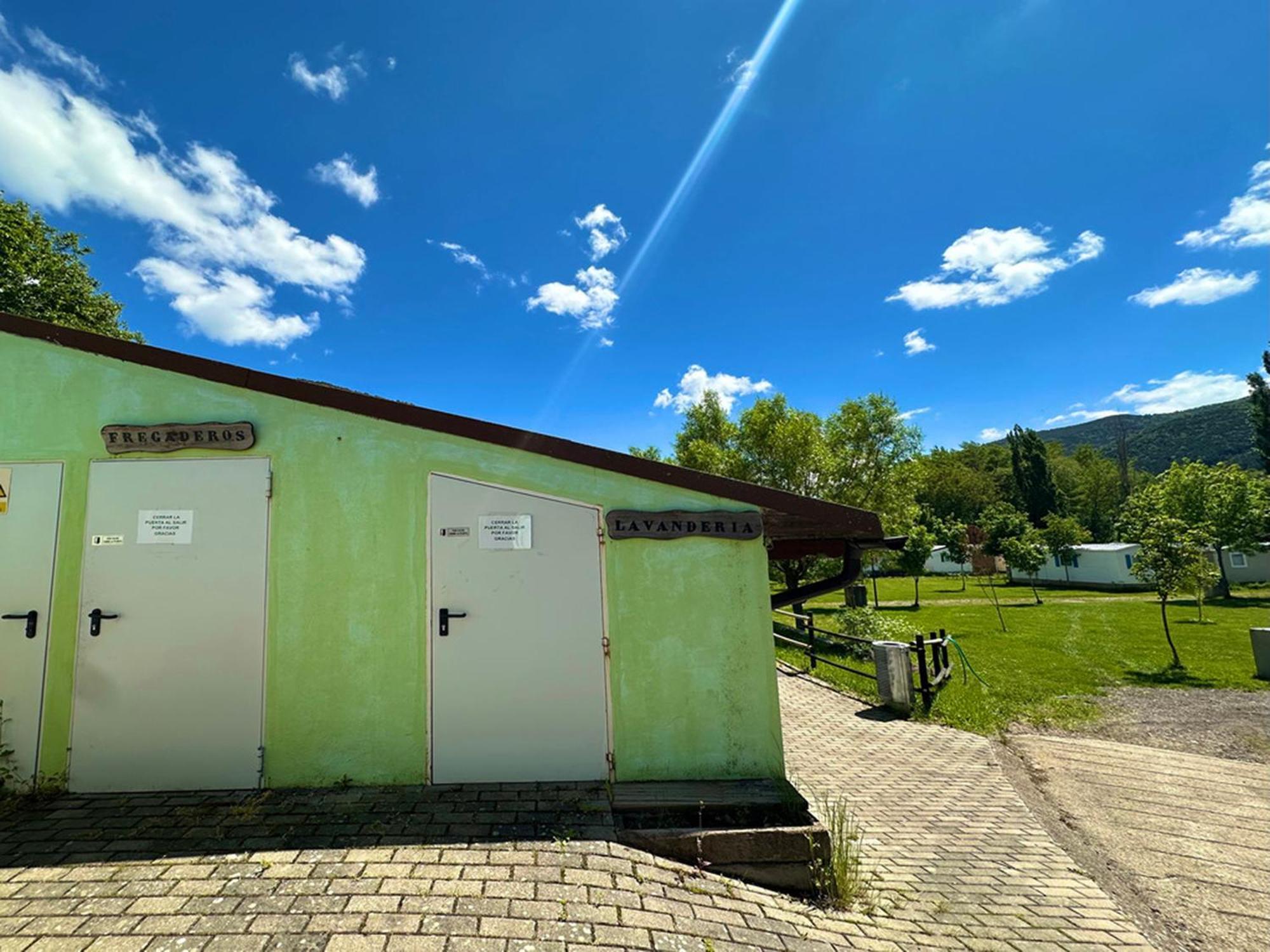 Bungalows Y Cabanas Solopuent Natur Кастиейо де Хака Екстериор снимка