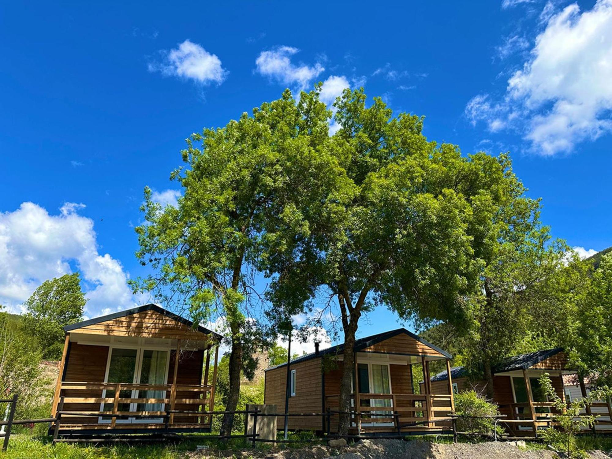Bungalows Y Cabanas Solopuent Natur Кастиейо де Хака Екстериор снимка