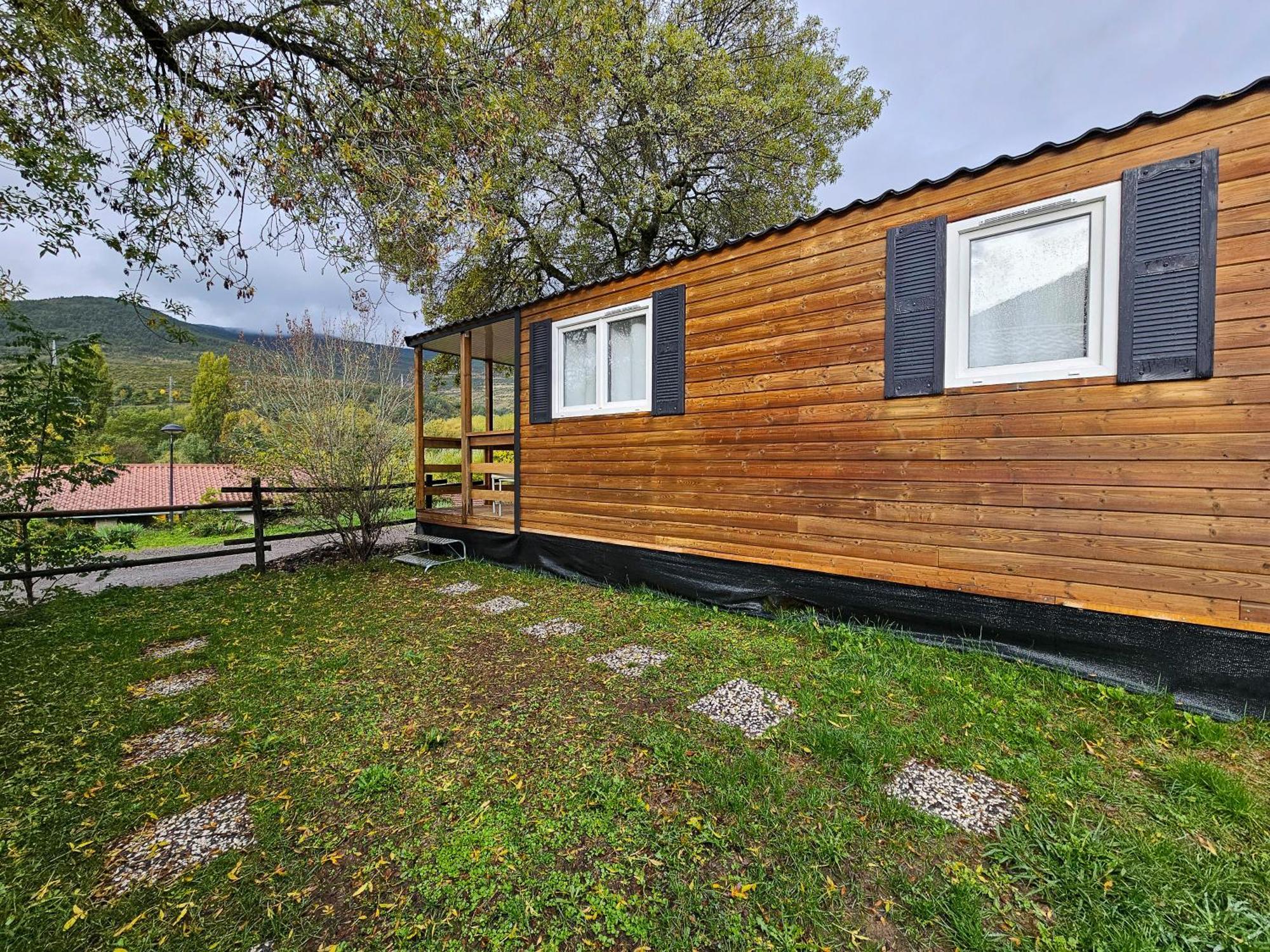 Bungalows Y Cabanas Solopuent Natur Кастиейо де Хака Екстериор снимка